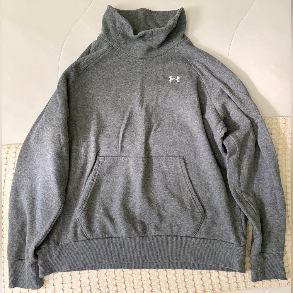 Under Armour Charcoal Sweatshirt